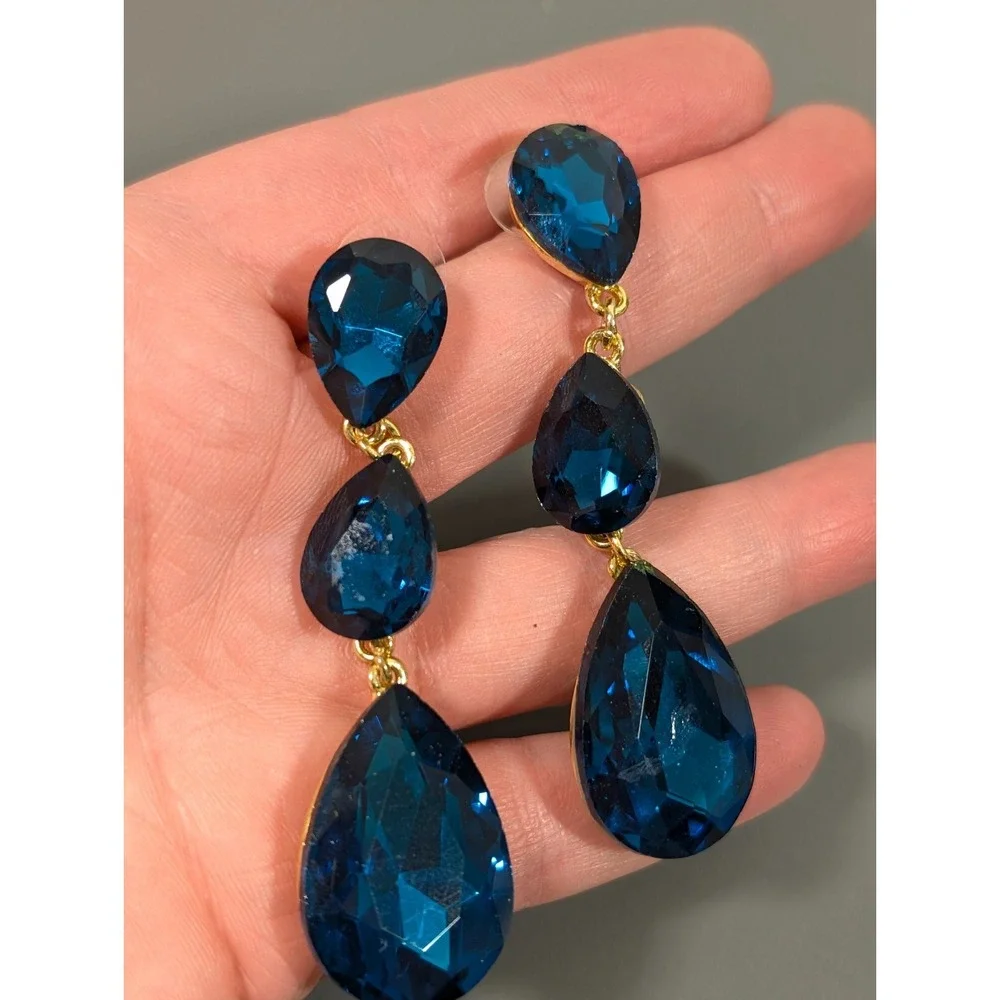 Blue Rhinestone Facet Teardrop‎ Dangle Earrings Evening Glam Chic Runway